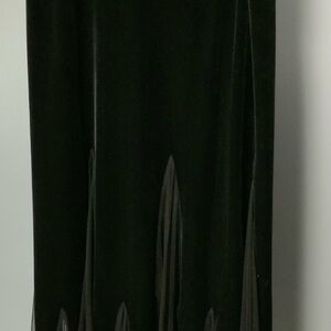 Xscape Black Maxi Skirt for Cocktail Nights Size Large